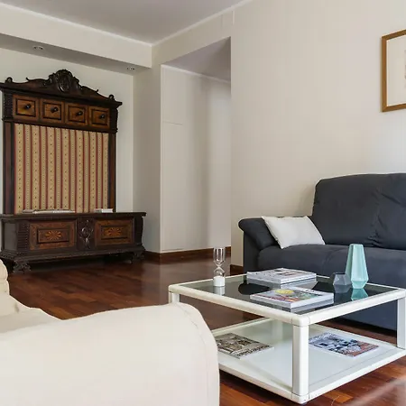 Homeathotel - Reina Apartment *